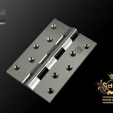 Silver Door Hings ( Kobja )